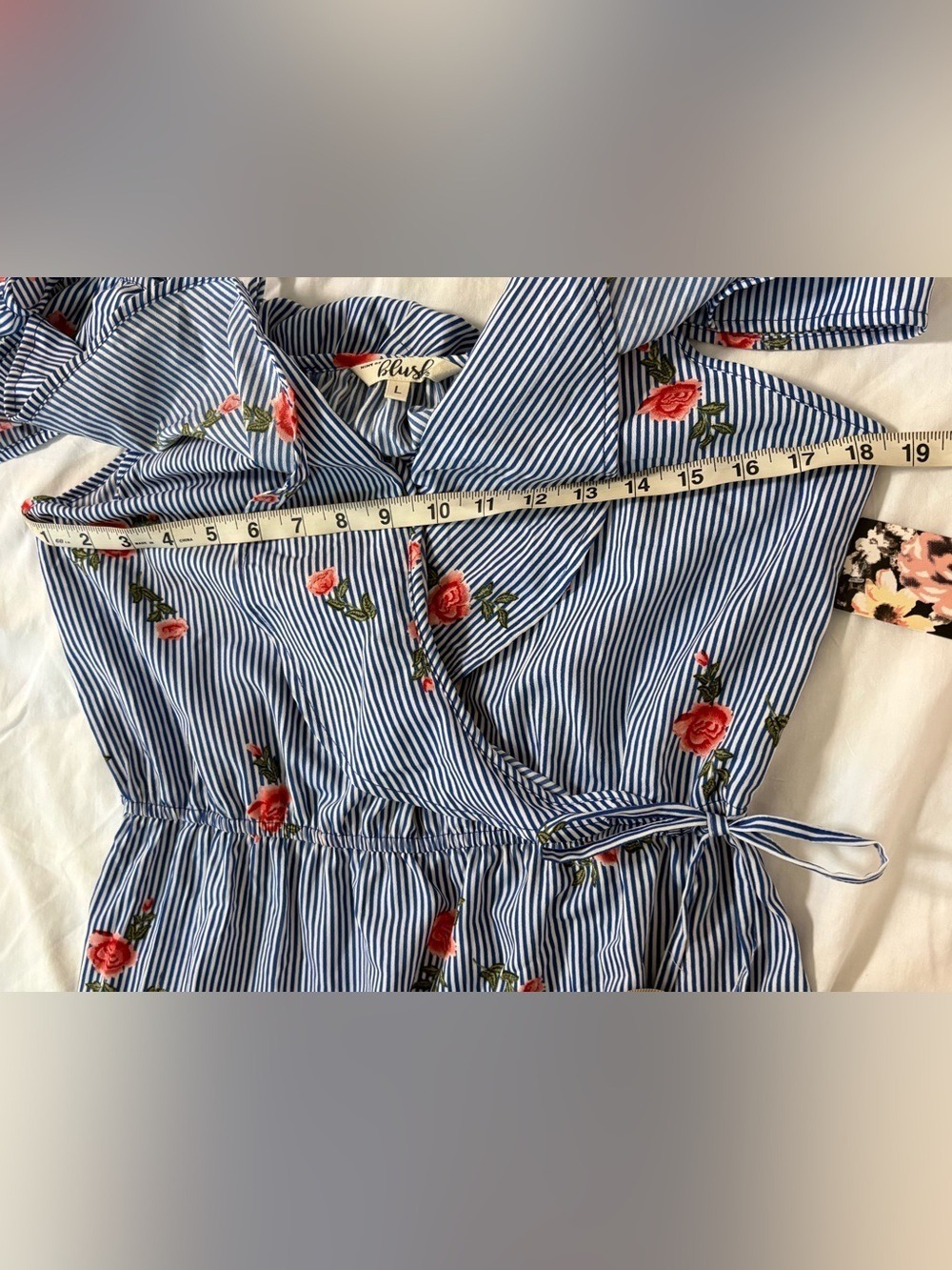 Hint of Blush Blue White Stripe Floral Cold Shoulder Ruffle Dress Size Large NWT - Picture 9 of 11